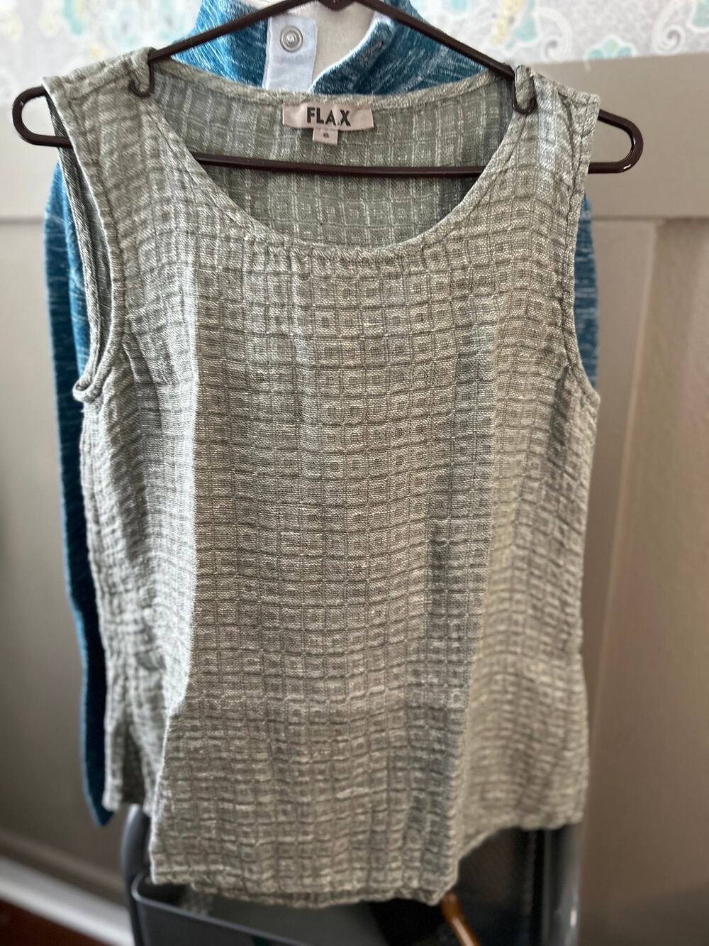 Flax sleeveless top vintage size s